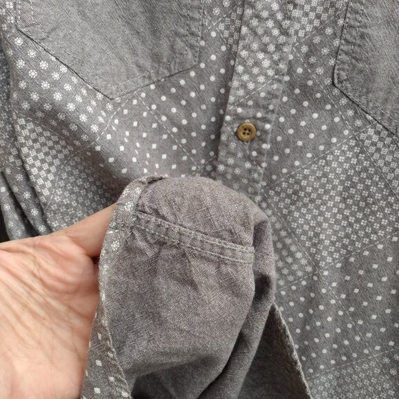 Gray Calico Print Button Shirt Tokyo Tigers Brand Size Medium - Picture 7 of 9